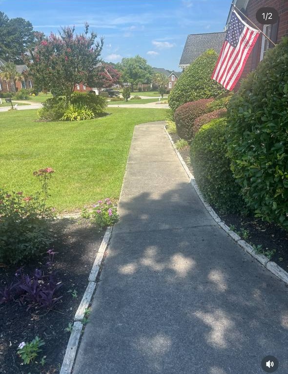 Sidewalk pressure washing